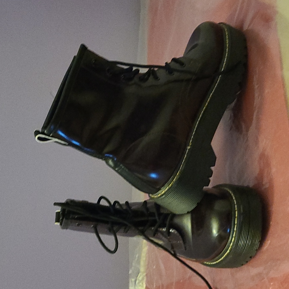 Burgundy women's ankle boots